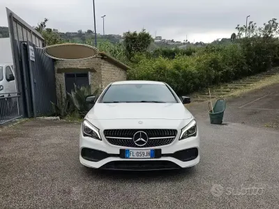 Usata Mercedes CLA200 Premium 136 CV (100 kW) 2016 Bianco Berlina