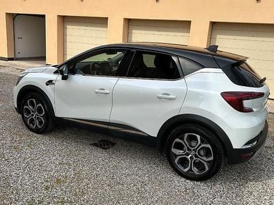 Usata Renault Captur Techno 100 CV (73 kW) 2023 Bianco SUV