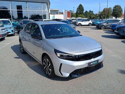 Nuova Opel Corsa 101 CV (74 kW) 2025 Kristall silvertetto nero Berlina