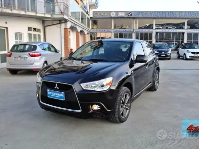 Usata Mitsubishi ASX Invite 151 CV (111 kW) 2011 Nero SUV