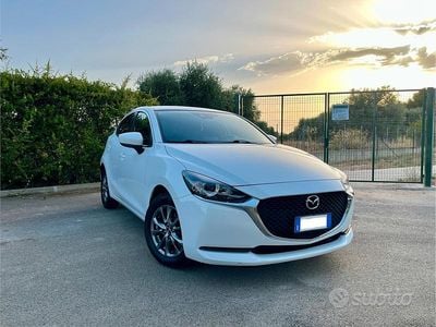 Usata Mazda 2 90 CV (66 kW) 2020 Bianco Utilitaria