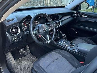 Usata Alfa Romeo Stelvio Executive 179 CV (131 kW) 2017 SUV
