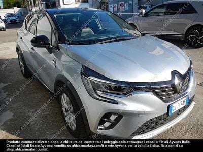 Usata Renault Captur Intens 92 CV (67 kW) 2022 Argento SUV