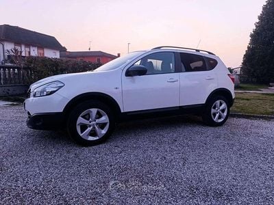 Usata Nissan Qashqai Tekna 131 CV (96 kW) 2014 Bianco SUV