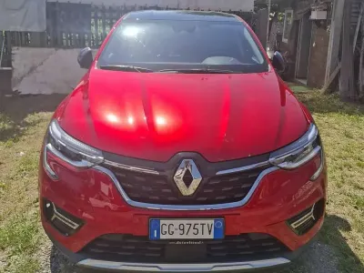 Usata Renault Arkana Intens 140 CV (102 kW) 2021 Rosso SUV