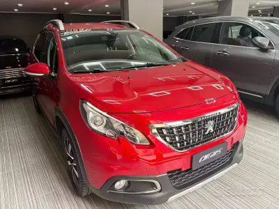 Usata Peugeot 2008 Allure 110 CV (80 kW) 2017 Rosso SUV