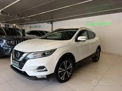 Usata Nissan Qashqai N-Connecta 116 CV (85 kW) 2020 Bianco perlato SUV