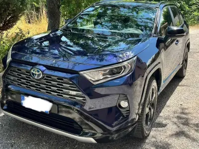 Usata Toyota RAV4 Hybrid Style 178 CV (130 kW) 2019 SUV