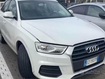 Usata Audi Q3 Business 150 CV (110 kW) 2016 Bianco SUV