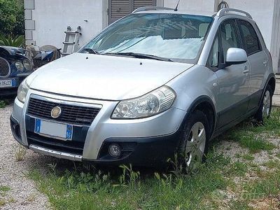 usata Fiat Sedici M-JET SUV- 4x2 / 4x4 accessoriata