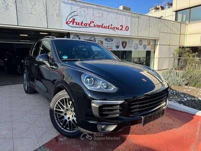 Usata Porsche Cayenne Platinum Edition 250 CV (183 kW) 2018 Nero mettalizzzato SUV