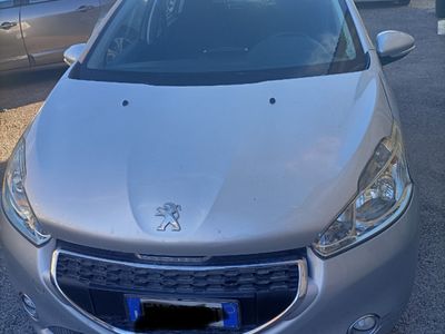 usata Peugeot 208 benzina 2012