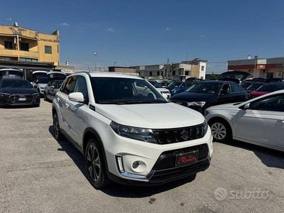 Usata Suzuki Vitara 129 CV (94 kW) 2021 Bianco SUV