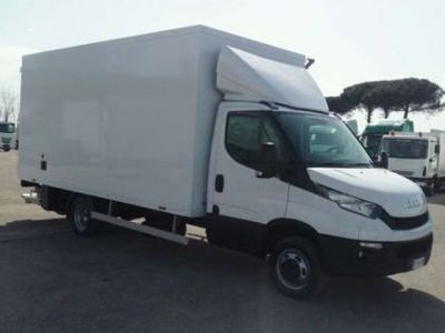 usata Iveco Daily (1996-2001) 50 C 17 3000 170CV FURGONE+SPONDA RETR PATENTE C