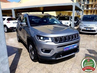 Usata Jeep Compass Limited 140 CV (102 kW) 2019 Grigio scuro SUV