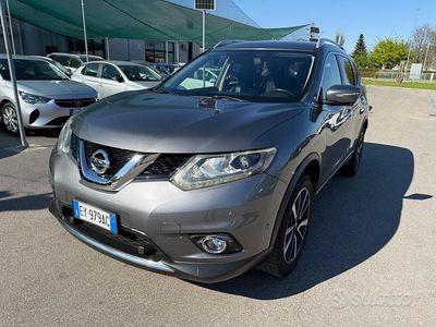 Usata Nissan X-Trail Tekna 131 CV (96 kW) 2015 Grigio SUV