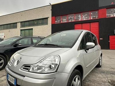Usata Renault Modus 2009 Grigio Monovolume