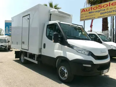 Usata Iveco Daily 150 CV (110 kW) 2019 Bianco Berlina