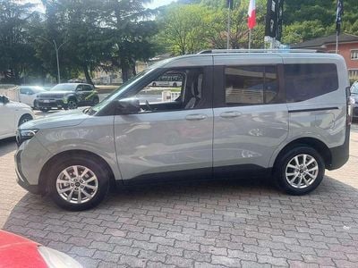 Usata Ford Tourneo Courier Titanium 124 CV (91 kW) 2025 Grigio Monovolume