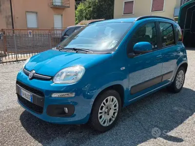 Usata Fiat Panda 69 CV (50 kW) 2012 Blu Utilitaria