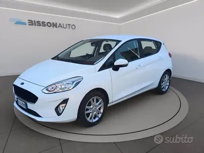 Second-hand Ford Fiesta 86 CP (63 kW) 2019 Alb Hatchback