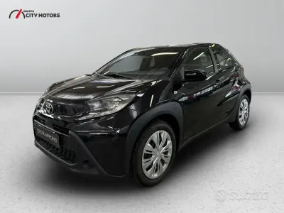 Nuova Toyota Aygo X Active 72 CV (52 kW) 2025 Nero SUV