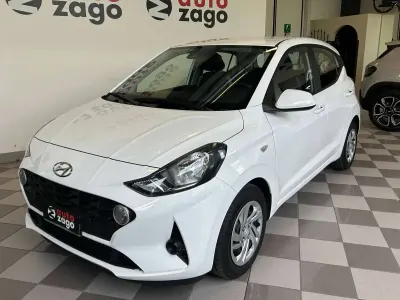 Usata Hyundai i10 Advanced 67 CV (49 kW) 2023 Bianco Utilitaria