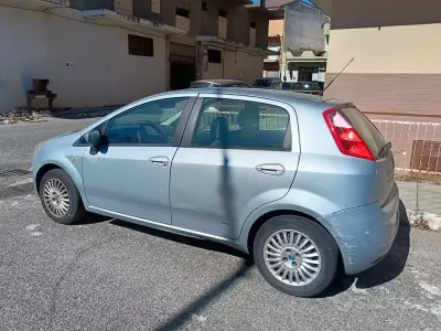 Usata Fiat Grande Punto 2005 Grigio Utilitaria