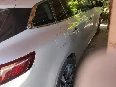 Usata Renault Mégane GrandTour Bose Edition 131 CV (96 kW) 2016 Grigio Station wagon