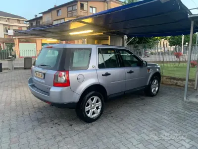 Usata Land Rover Freelander 2 160 CV (117 kW) 2007 Blu SUV