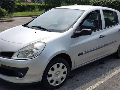 Usata Renault Clio II 75 CV (55 kW) 2007 Grigio Berlina