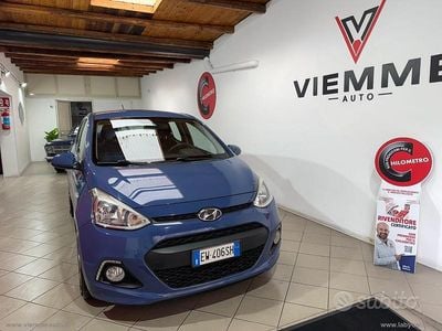 Usata Hyundai i10 Style 67 CV (49 kW) 2014 Blu Utilitaria