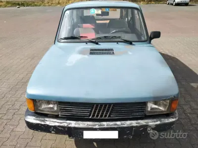 Usata Fiat 127 50 CV (36 kW) 1983 Bluazzurro Berlina