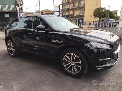 Usata Jaguar F-Pace R-Sport 180 CV (132 kW) 2018 Nero SUV