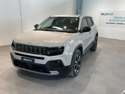 Usata Jeep Avenger Summit 101 CV (74 kW) 2025 Beige SUV