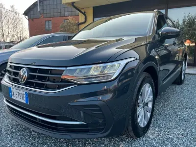 Usata VW Tiguan 150 CV (110 kW) 2022 Grigio SUV