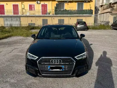 Usata Audi A3 S-Line 116 CV (85 kW) 2019 Nero Berlina
