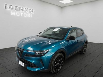 Usata Alfa Romeo Junior 136 CV (100 kW) 2025 Blu SUV