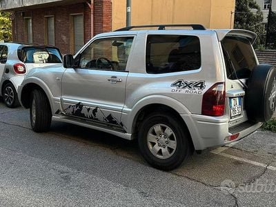 Usata Mitsubishi Pajero 160 CV (117 kW) 2004 SUV