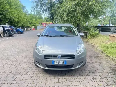 Usata Fiat Grande Punto Dynamic 65 CV (47 kW) 2007 Utilitaria