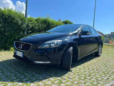 Brugt Volvo V40 120 HK (88 kW) 2015 Sort Sedan