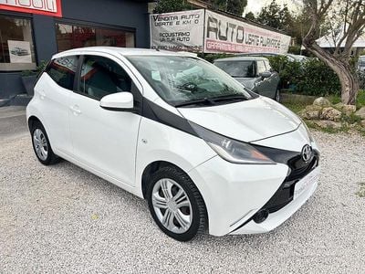 Usata Toyota Aygo 69 CV (50 kW) 2017 Bianco Utilitaria