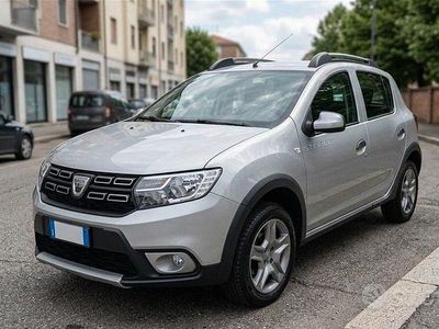 Usata Dacia Sandero Stepway 90 CV (66 kW) 2020 Grigio Berlina