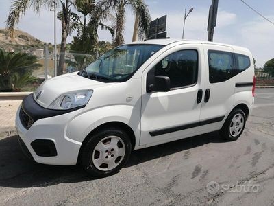 Usata Fiat Qubo Trekking 80 CV (58 kW) 2017 Bianco Monovolume