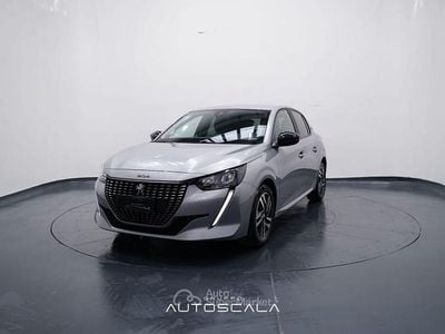Usata Peugeot 208 Style 75 CV (55 kW) 2023 Gray Utilitaria