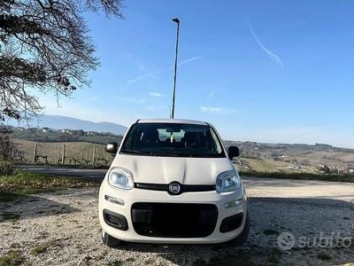 Usata Fiat Panda 85 CV (62 kW) 2017 Utilitaria