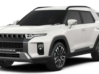 Nuova KGM Torres 163 CV (119 kW) 2026 Grand white SUV