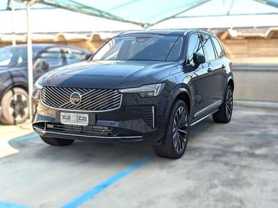 Onyx black Nuova 2025 Volvo XC90 Plus SUV | 69.900 € (Cara)