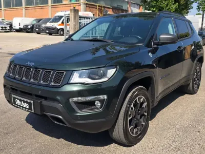 Usata Jeep Compass Trailhawk 179 CV (131 kW) 2020 Verde SUV