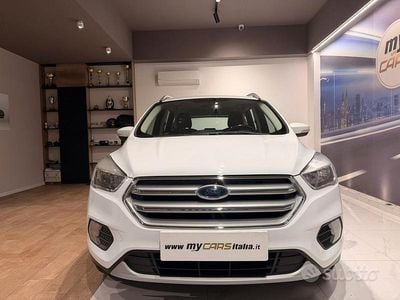 Usata Ford Kuga ST-Line 120 CV (88 kW) 2018 Bianco SUV